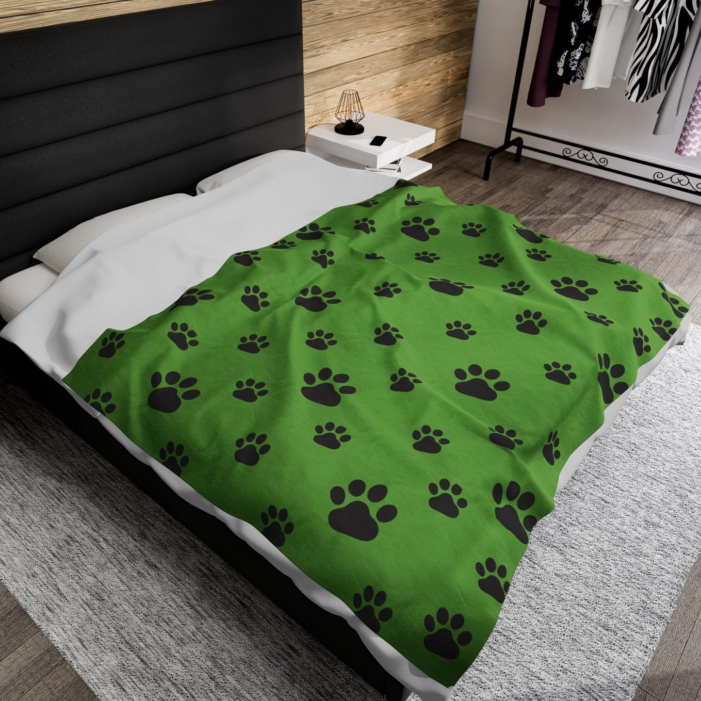 Paw Print Velveteen Plush Blanket - Green