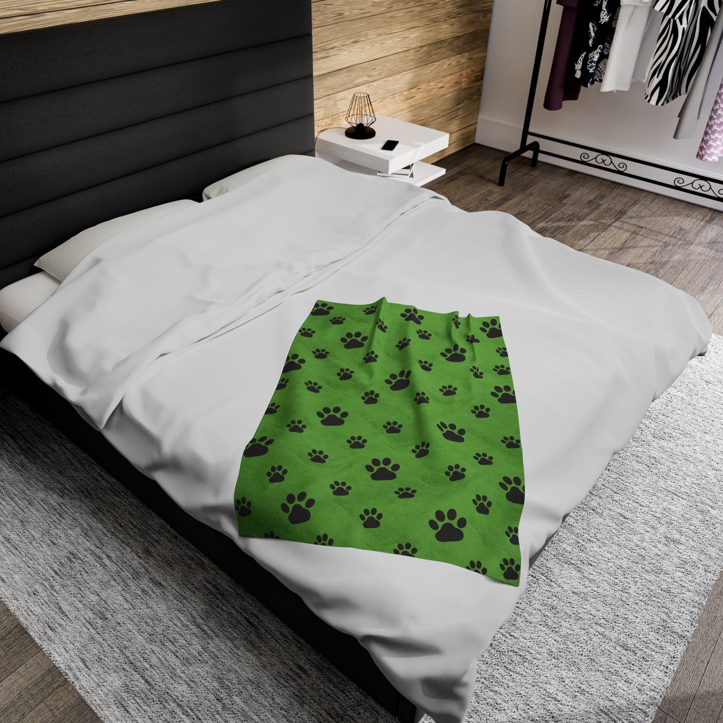 Paw Print Velveteen Plush Blanket - Green