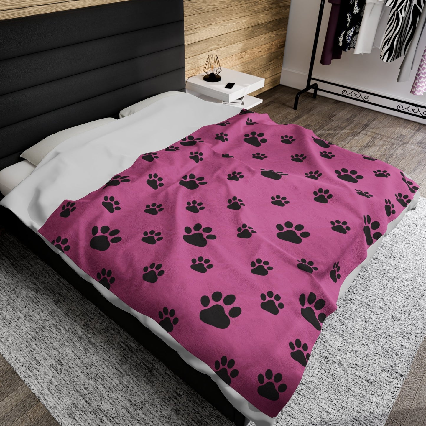 Paw Print Velveteen Plush Blanket - Pink