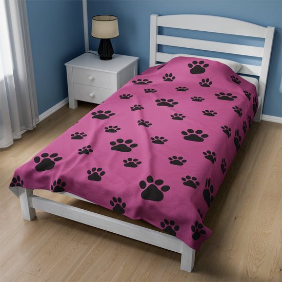 Paw Print Velveteen Plush Blanket - Pink